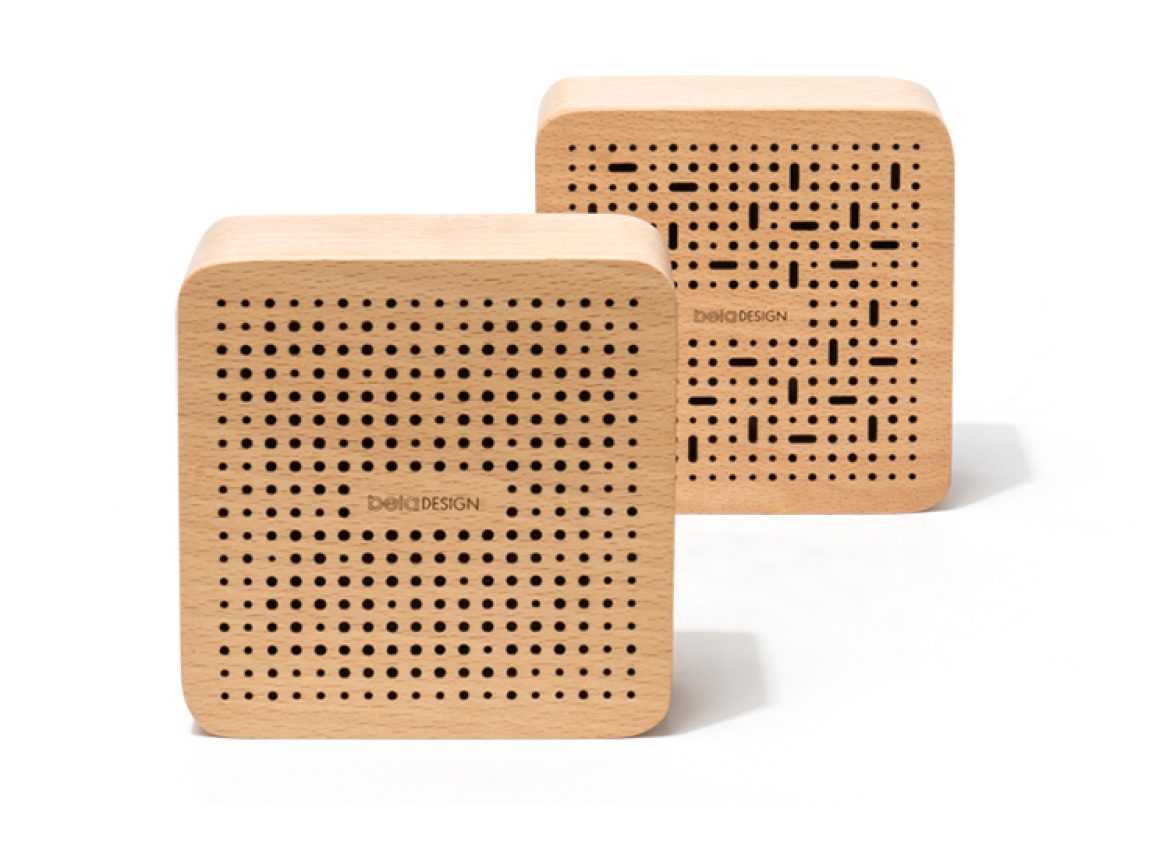 honderd Vergevingsgezind Adviseren Square Wooden Bluetooth Speaker - DecentLiving